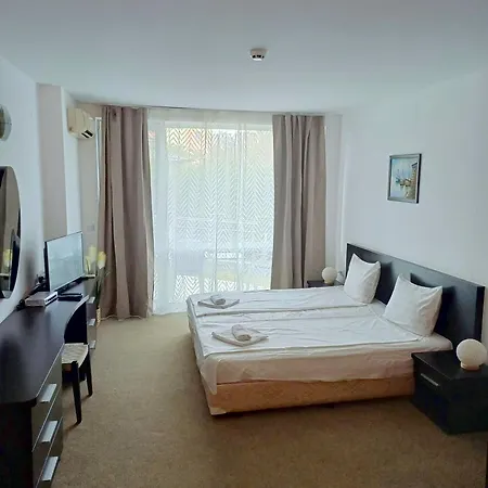 Atlantis D111 Apartamento Burgas